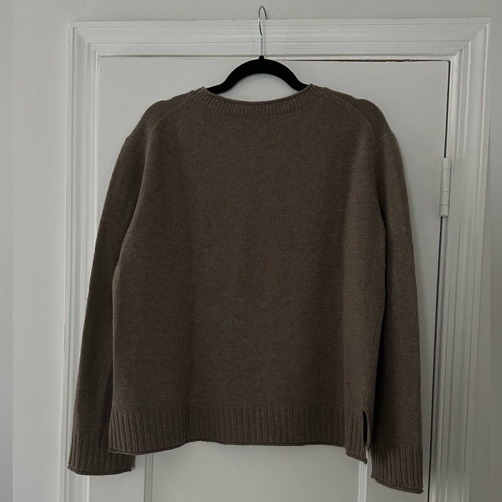 NWOT - Jenni Kayne “Everyday Sweater” - Sz. M - Taupe - Picture 4 of 6
